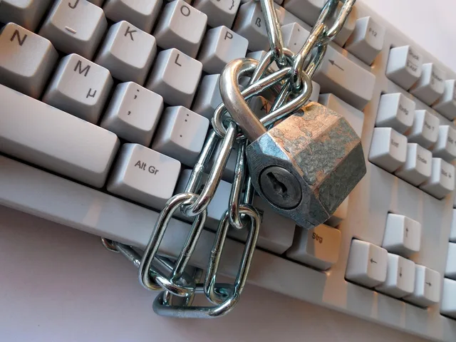 privacy policy, keyboard, security, secure, to back up, protection, castle, chain, padlock, computer, pc, protect, trojan, data theft, password, keyword, privacy policy, privacy policy, privacy policy, privacy policy, privacy policy, keyword, keyword. Keyword research UK GDPR: practical data safeguards